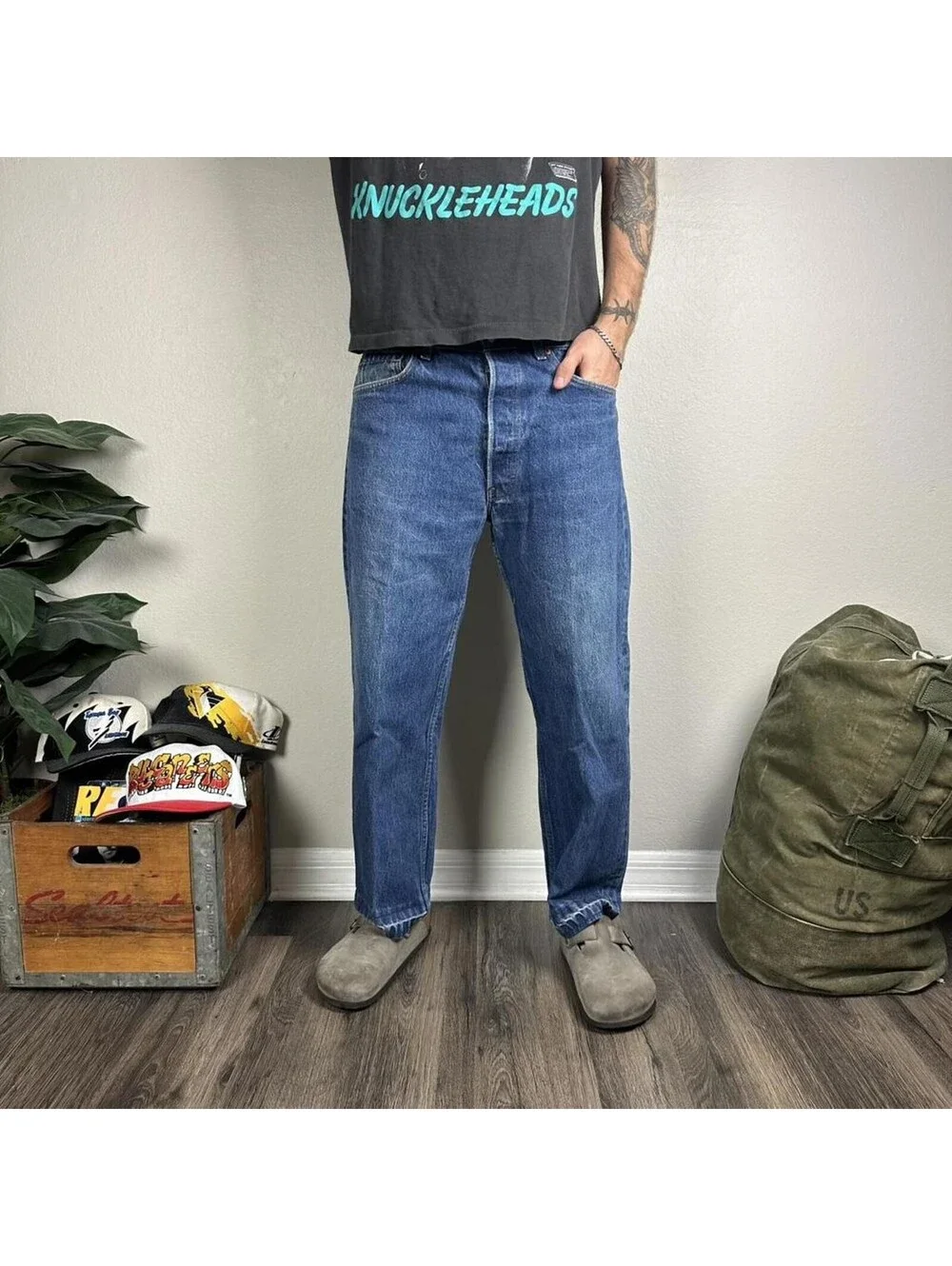 Vintage Levi’s 501-0115 90s blue denim jeans straight leg button fly 34x27